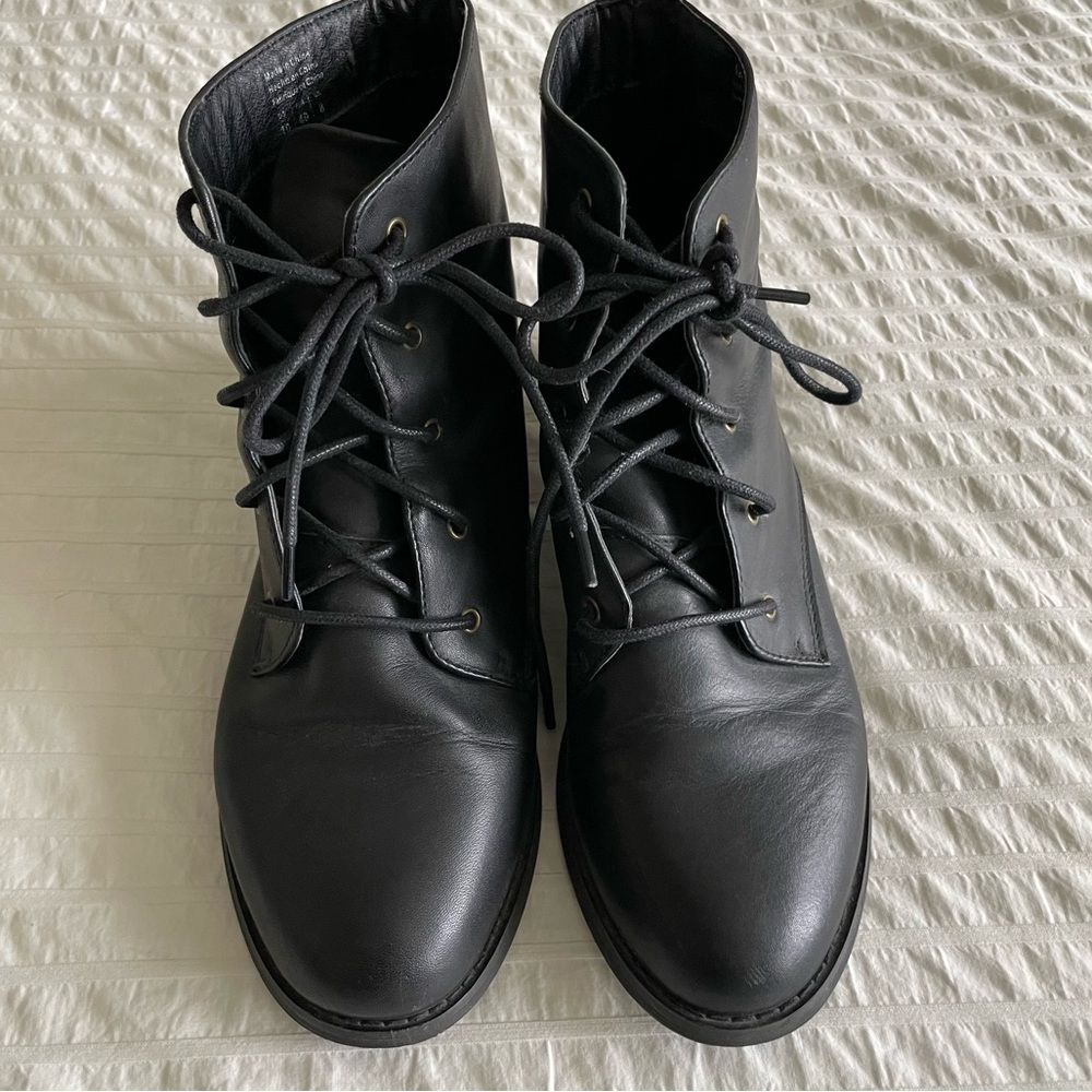 Shelly's of London Lace Up Black Leather Ankle Boots Women's Size 10